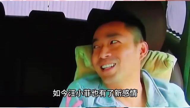 荷兰国脚在社交媒体上晒与粉丝互动视频
